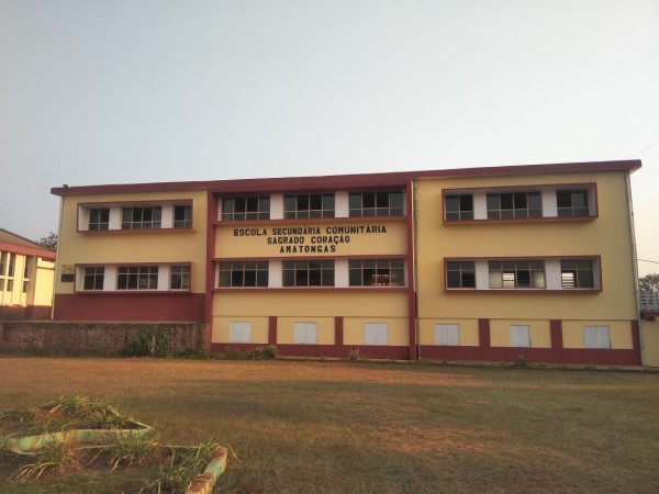 Missão Amatongas - Escola Secundária Sagrado Coração