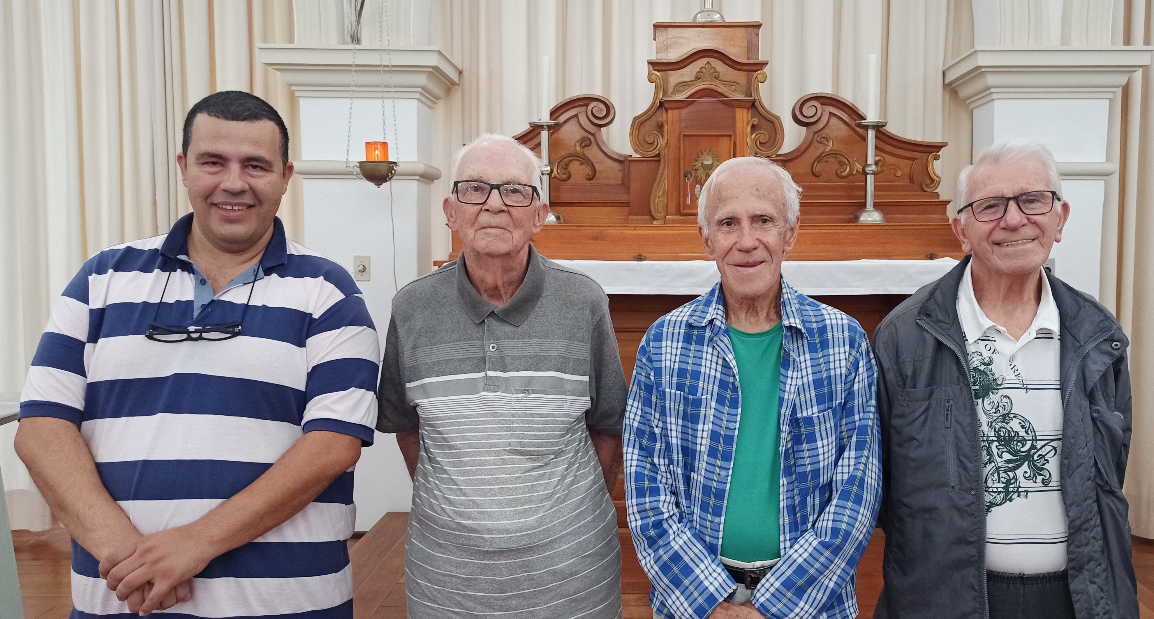 Comunidade religiosa: Irmãos Claudio, Berchmans, Domingos e Daniel